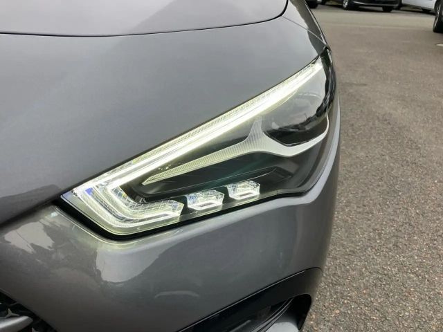 Mercedes-Benz CLA 200 AMG Line Coupé