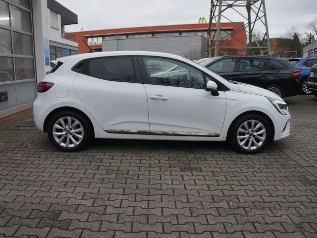 Renault Clio Experience
