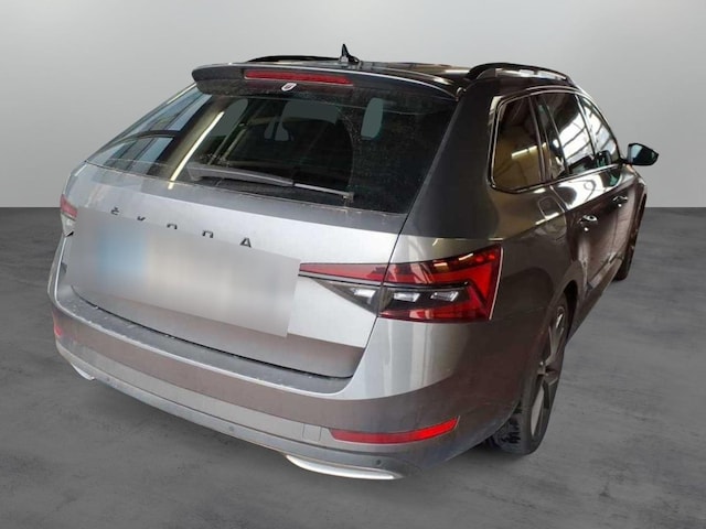 Skoda Superb 2.0 TDI Combi Sportline