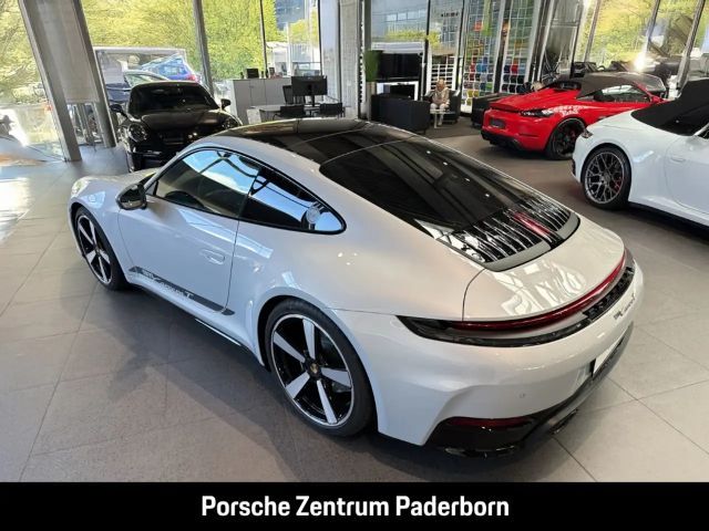 Porsche 992 Carrera Coupé Turbo