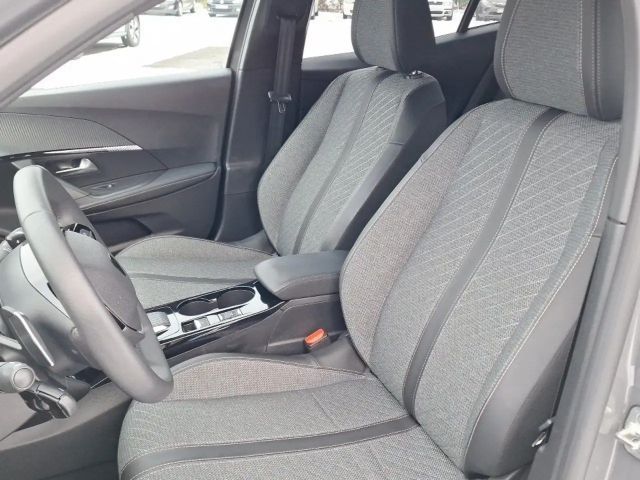 Peugeot 2008 Allure Pack EAT8 PureTech