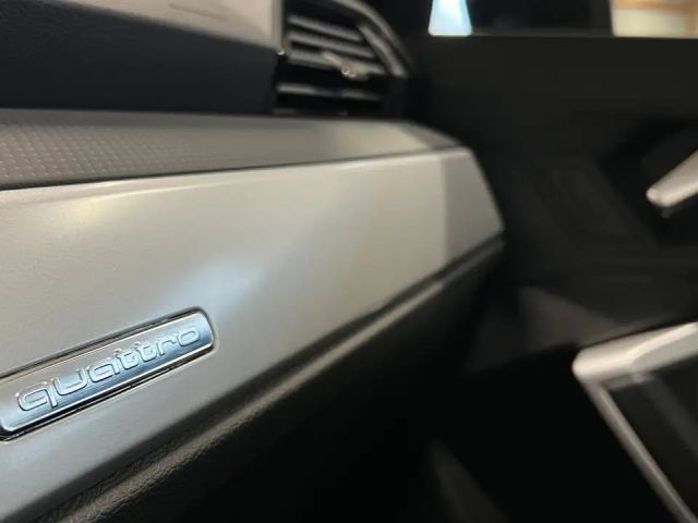 Audi Q3 35 TDI Quattro