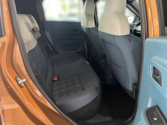 Fiat Grande Panda E La Prima