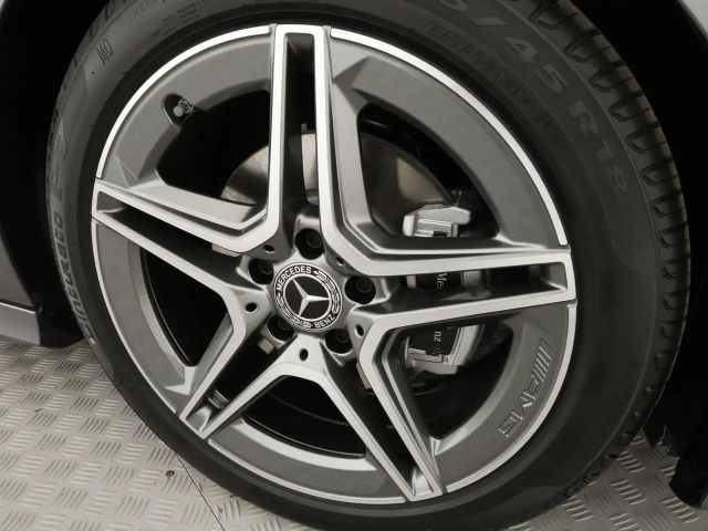 Mercedes-Benz A 200 AMG Line