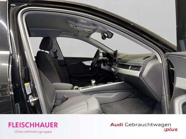 Audi A4 35 TFSI Avant S-Tronic