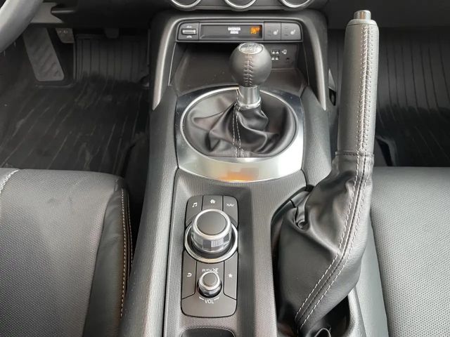 Mazda MX-5 Exclusive-line RF SkyActiv