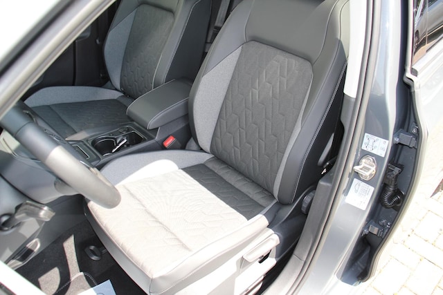 Volkswagen Golf 1.5 TSI Golf VIII Plus