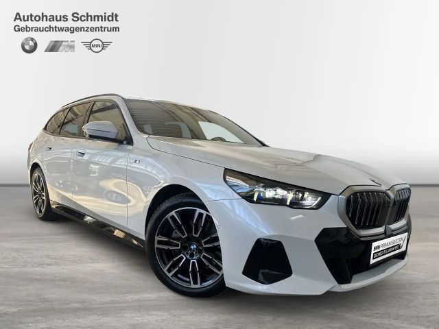 BMW 540 540d M-Sport Touring xDrive