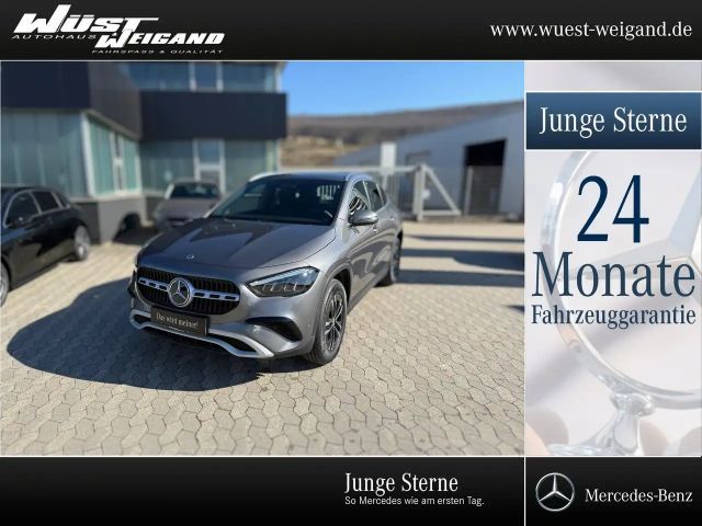 Mercedes-Benz GLA 200 Advanced AHK/LED/eleHeck/Tot/Kamera/MBUX