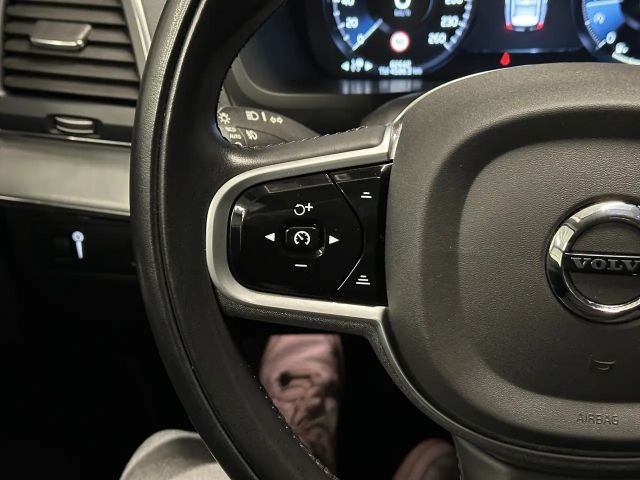 Volvo XC90 AWD Momentum
