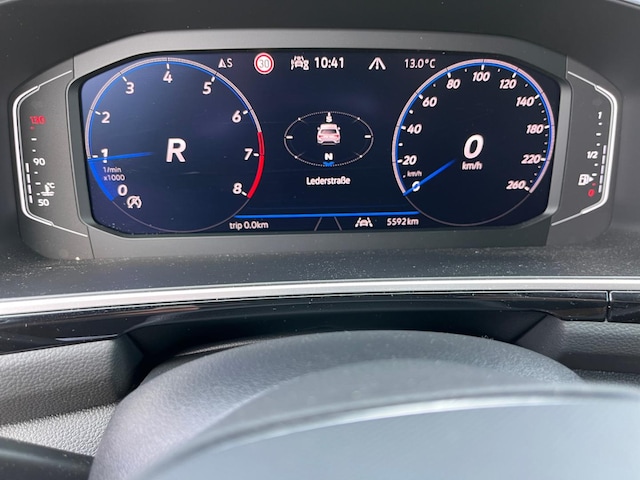 Volkswagen T-Roc IQ.Drive R-Line