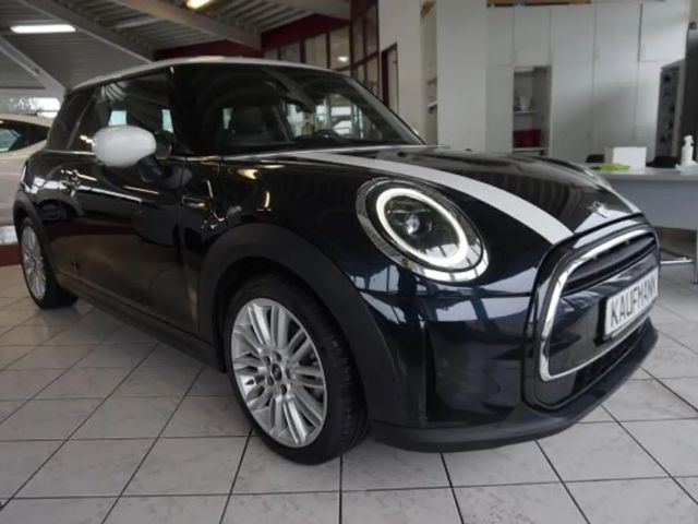MINI Cooper COOPER 1,5 CAMDEN LEDER NAVI LED SHZ TEMPOMAT 17"