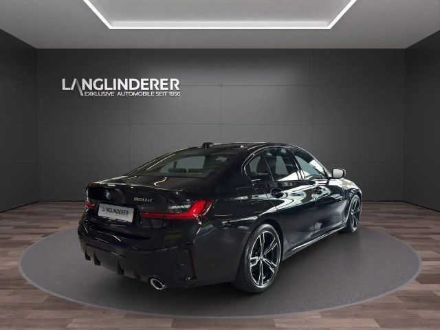 BMW 320 320d M-Sport Sedan