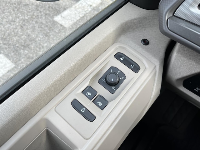 Volkswagen Multivan DSG Lang T7