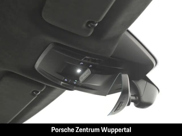 Porsche Taycan 4 Cross Turismo