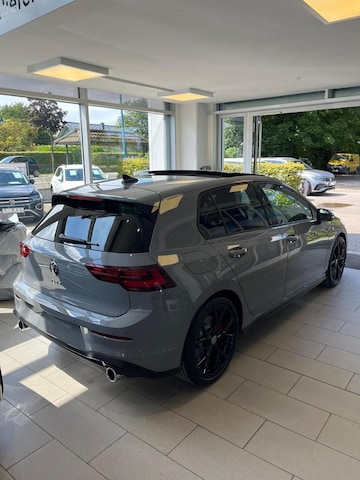 Volkswagen Golf 2.0 TSI DSG IQ.Drive