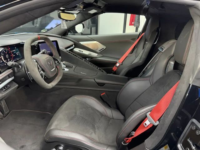 Corvette C8 NAP Quad Auspuff und Felgen