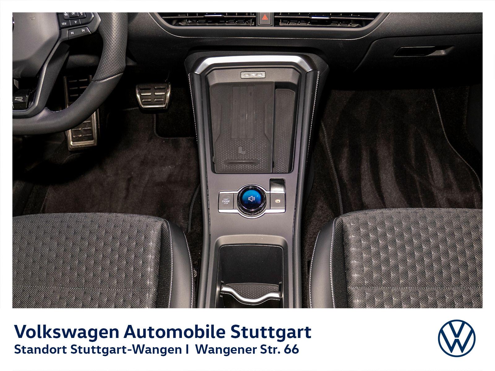 Volkswagen T-Roc 1.5 eTSI DSG R-Line