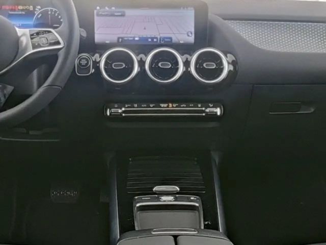 Mercedes-Benz GLA 250 GLA 250 e