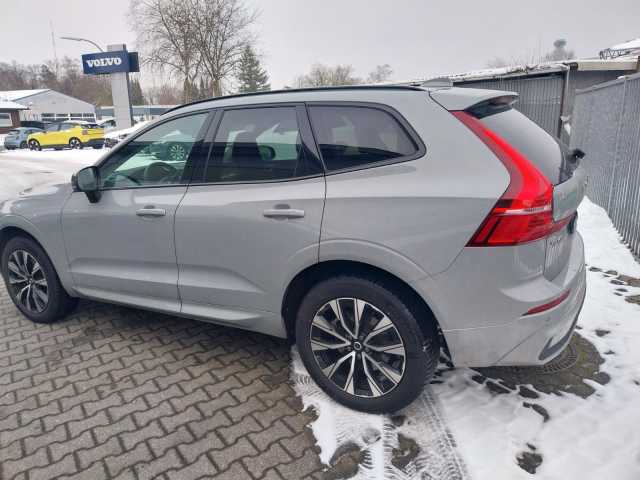 Volvo XC60 AWD Dark Plus