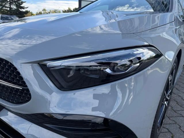 Mercedes-Benz A 200 AMG Line