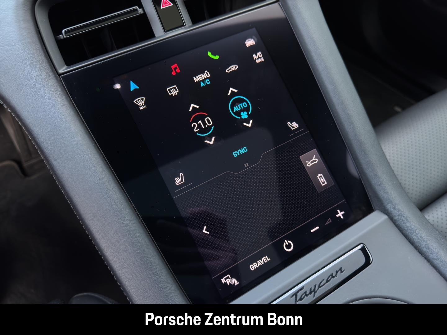 Porsche Taycan 4 Cross Turismo