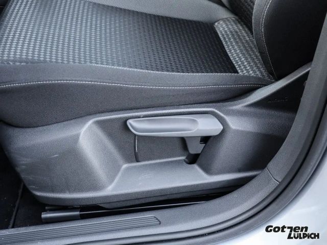 Volkswagen T-Cross Active 1,0TSI Navi PDC ACC App-Connect