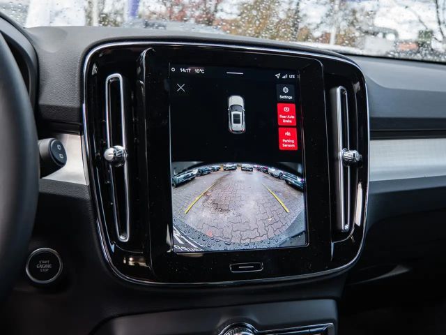 Volvo XC40 Dark Plus