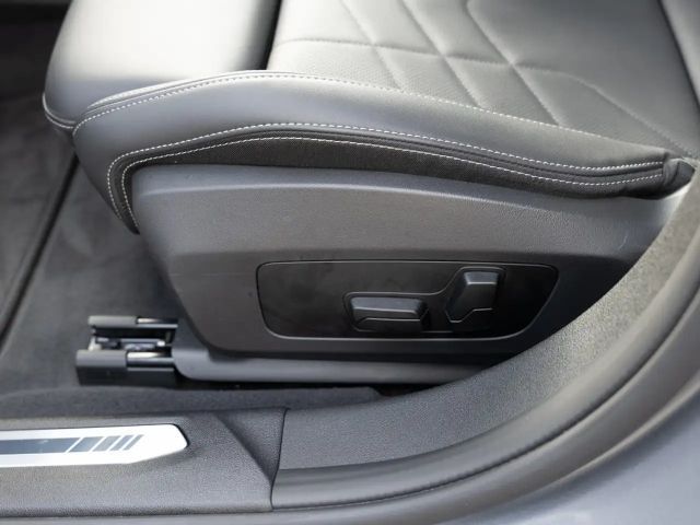 BMW 120 120d M-Sport Sedan