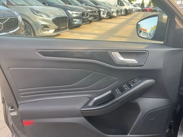 Ford Focus EcoBoost ST Line Wagon