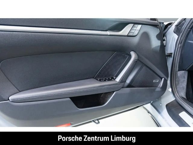 Porsche 992 Cabrio Carrera