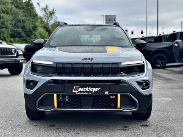 Jeep Avenger 1.2 e-Hybrid 4xe The North Face Herzlich willkommen beim Autohaus Baschinger!
Zum Verkauf bieten wir Ihnen einen Jeep Av