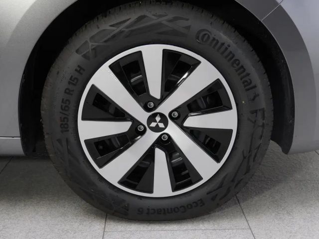 Mitsubishi Colt 1,0 MPI Turbo YUKI Invite C 25