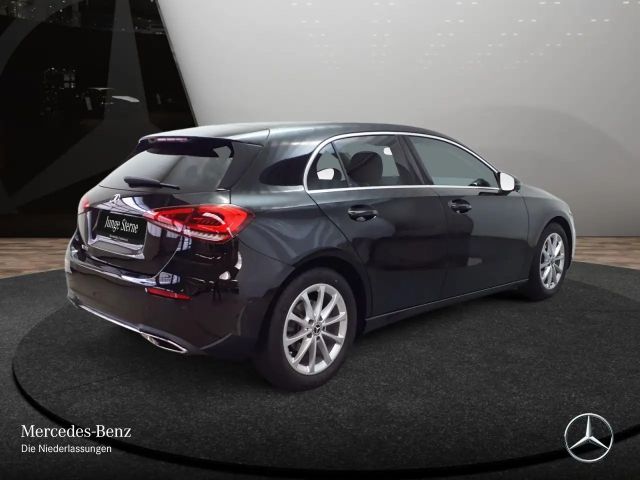 Mercedes-Benz A 180 Progressive