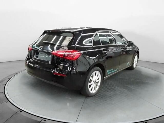 Mercedes-Benz A 250 A 250 e Hatchback