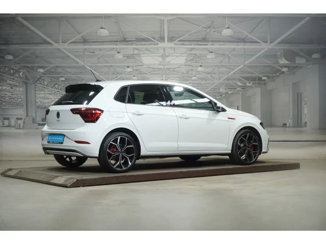 Volkswagen Polo 2.0 TSI DSG GTI