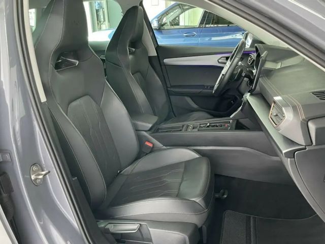 Cupra Formentor e-HYBRID *LED*ACC*MEMO*KeyGo*AHK*CAM*19''