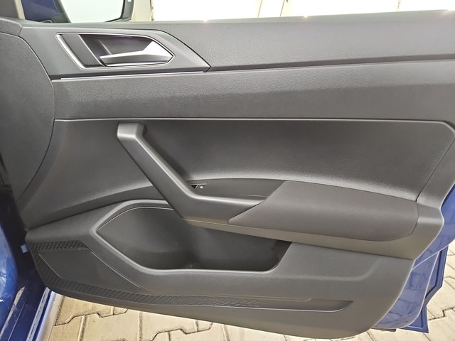 Volkswagen Polo 1.0 TSI DSG R-Line