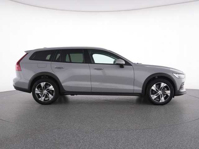 Volvo V60 Cross Country CC