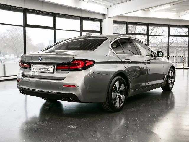 BMW 520 520d Sedan