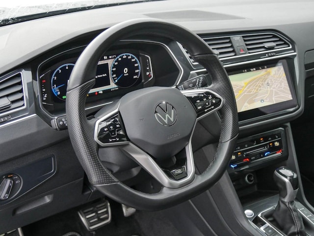 Volkswagen Tiguan 2.0 TSI IQ.Drive R-Line