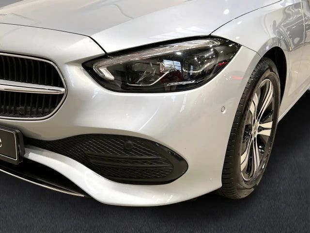 Mercedes-Benz C 220 AVANTGARDE C 220 d Sedan