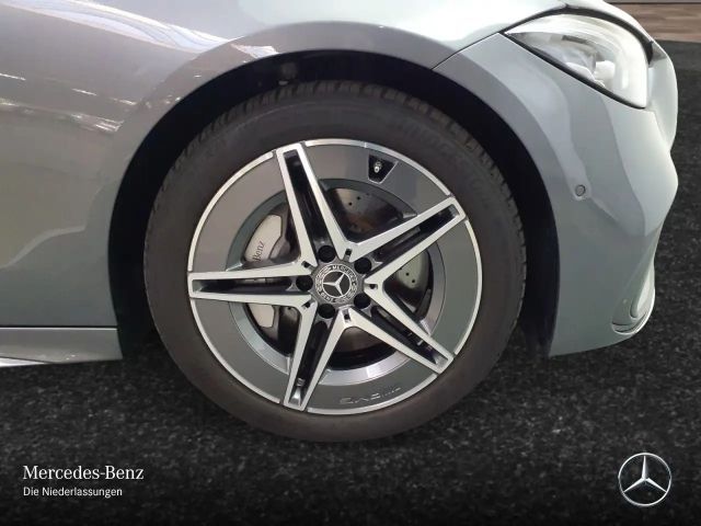 Mercedes-Benz C 180 AMG Line Sedan