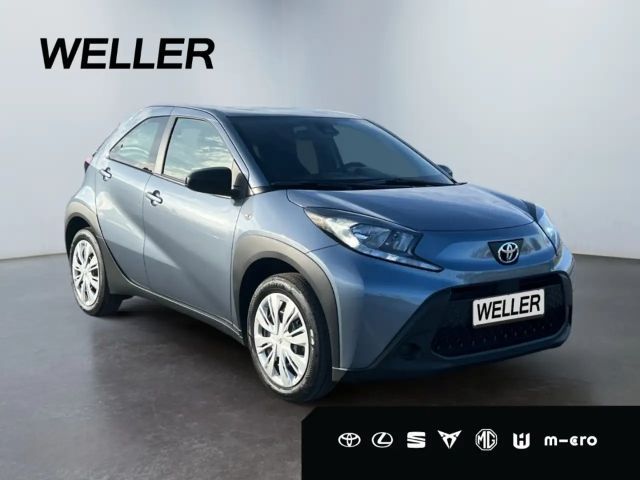 Toyota Aygo X Bi-Tone Hatchback