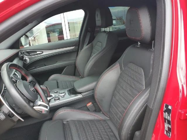 Alfa Romeo Stelvio Q4