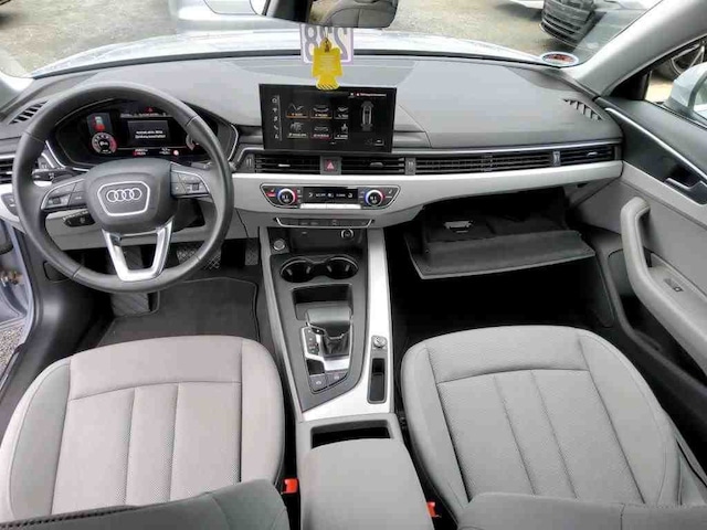 Audi A4 35 TFSI Avant S-Tronic