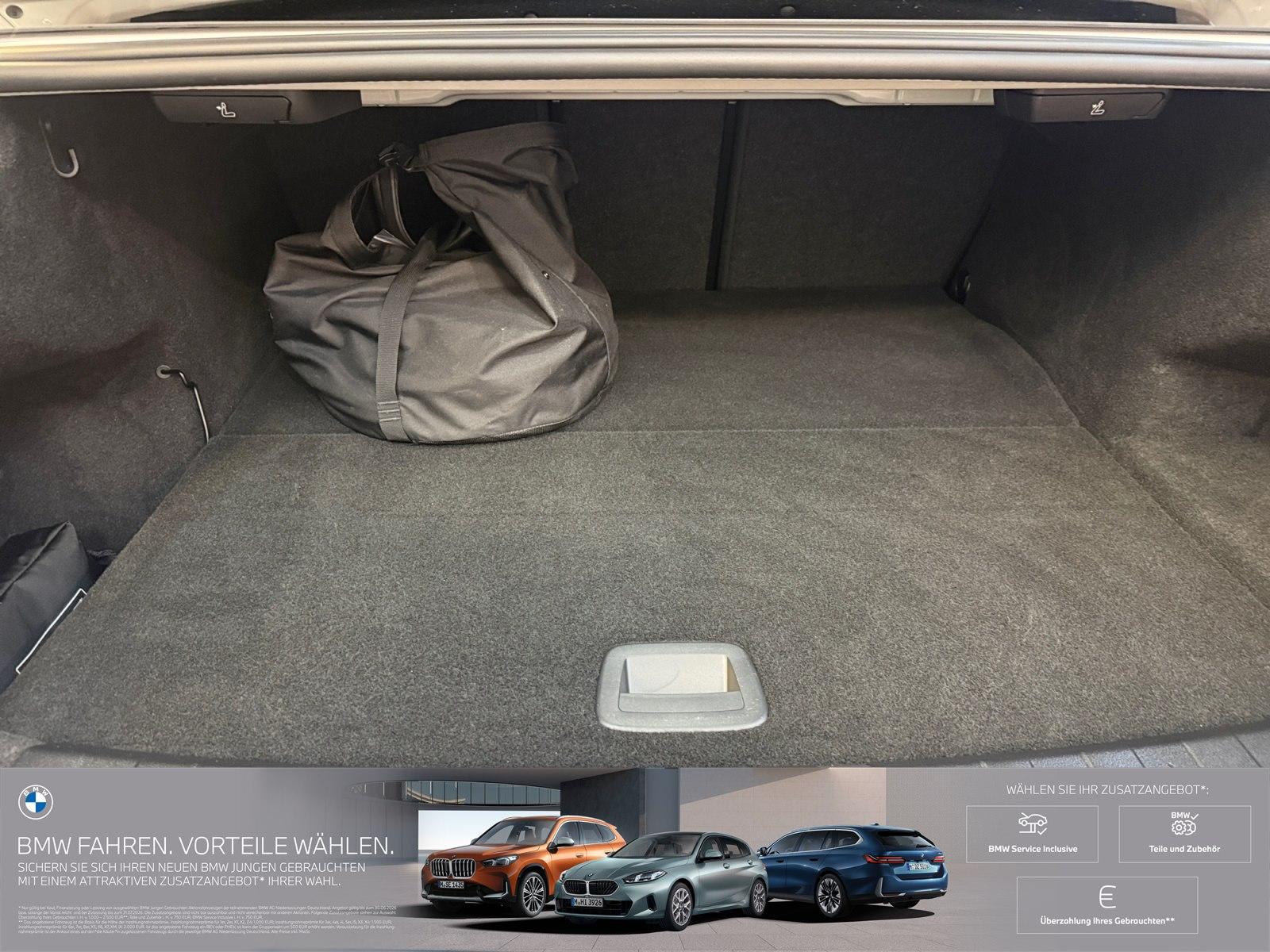 BMW 330 330e M-Sport Sedan