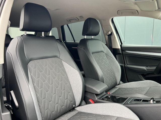 Volkswagen Golf 2.0 TDI DSG Golf VIII Variant