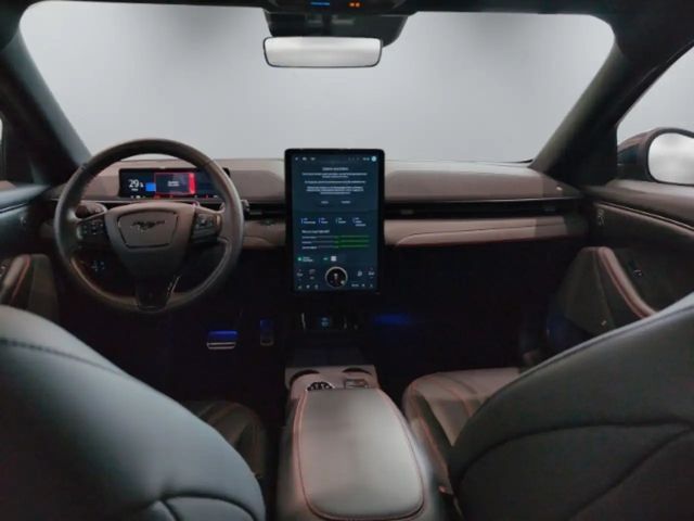 Ford Mustang Mach-E AWD Extended range