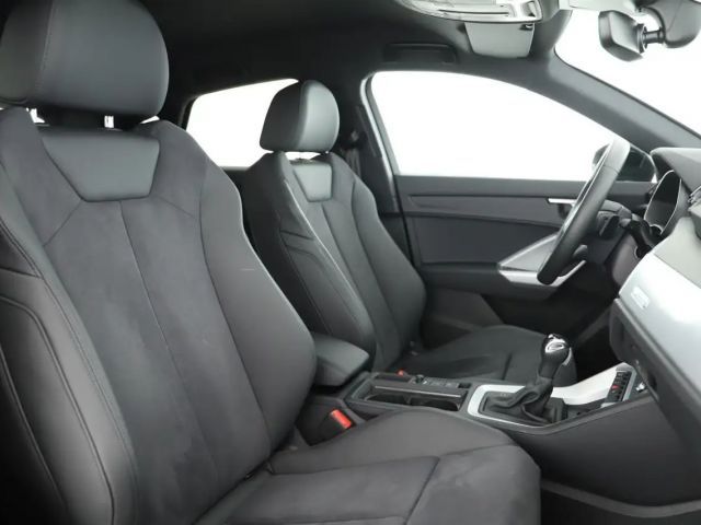 Audi Q3 35 TFSI S-Line S-Tronic
